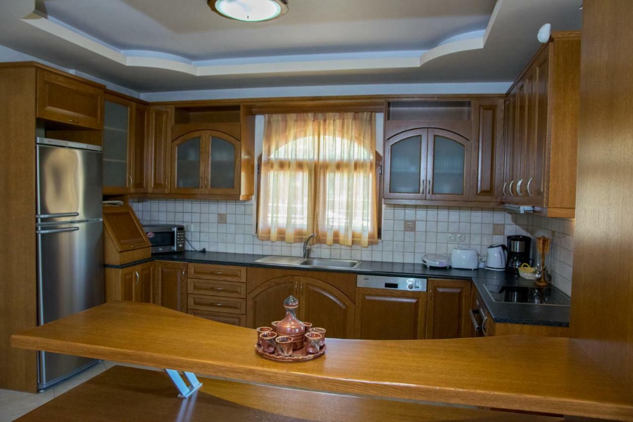 Villa Tinadora Agia Triada エクステリア 写真