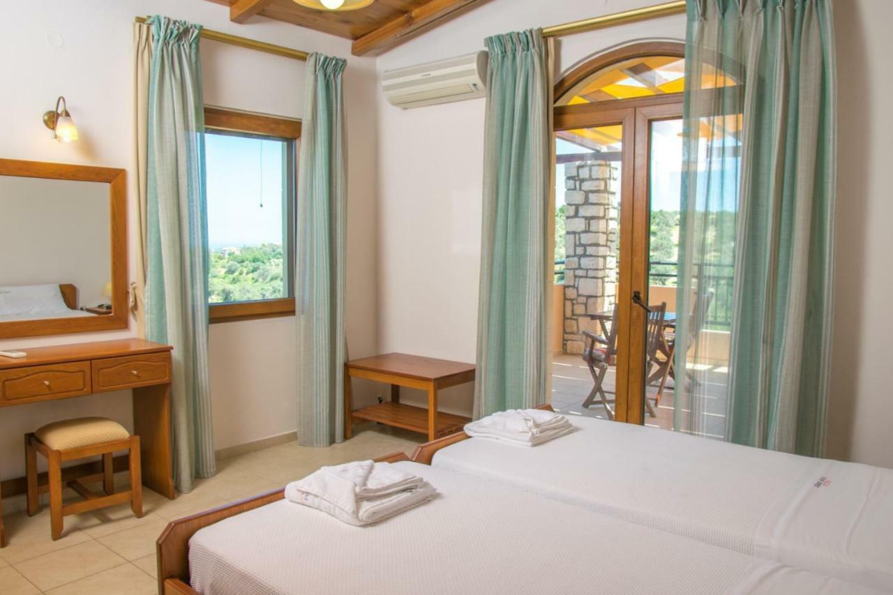 Villa Tinadora Agia Triada エクステリア 写真