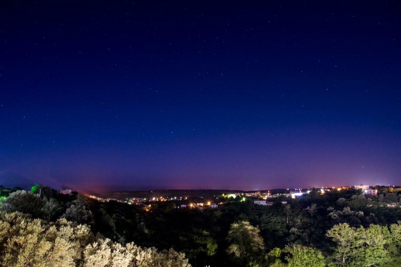 Villa Tinadora Agia Triada エクステリア 写真